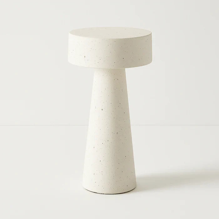 Japandi Sculptural Ceramic Table Lamp – Lycoris - Japandi