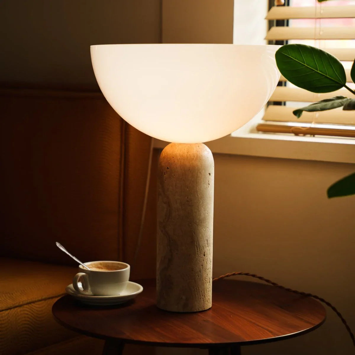 Japandi Fluted Ceramic Table Lamp – Uria - Japandi