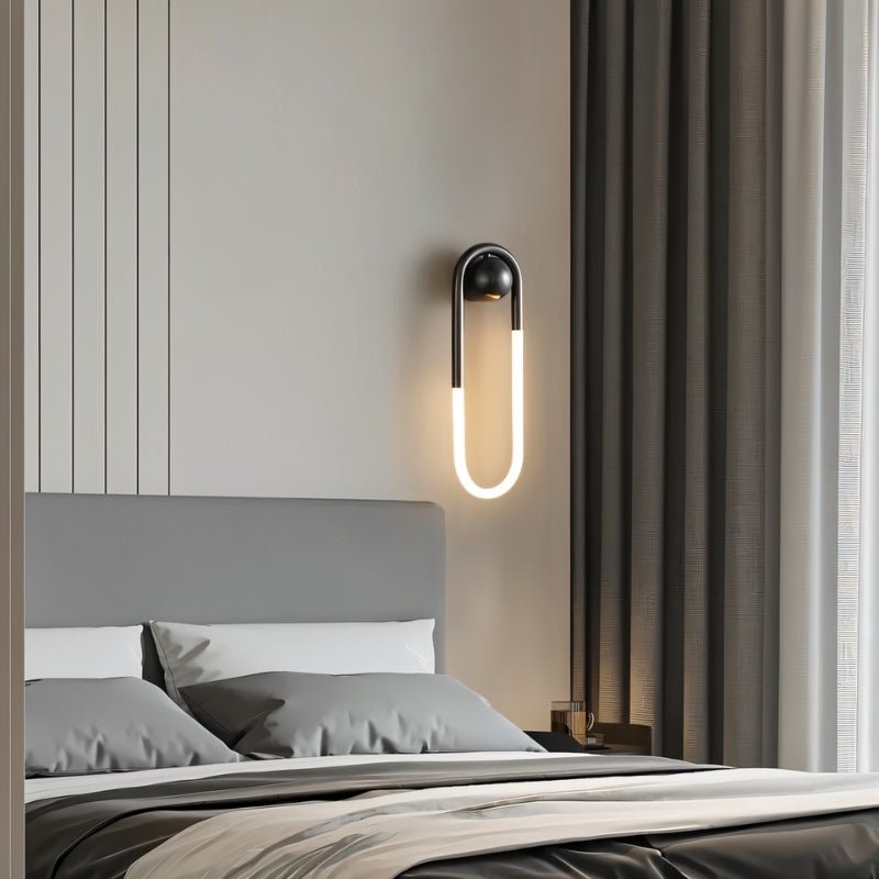 Japandi Minimalist Curved Metal Wall Lamp – Zenn - Japandi