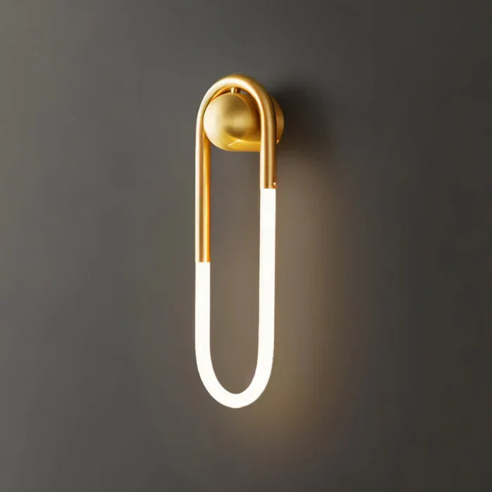 Japandi Minimalist Curved Metal Wall Lamp – Zenn - Japandi